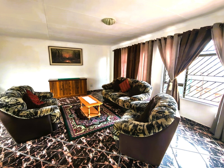 To Let 2 Bedroom Property for Rent in Hibberdene KwaZulu-Natal