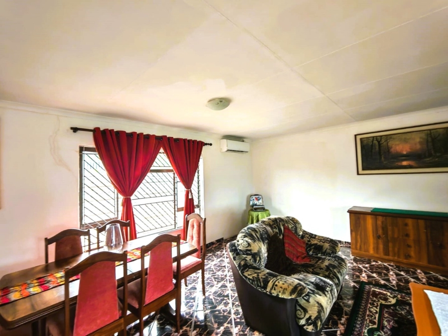 To Let 2 Bedroom Property for Rent in Hibberdene KwaZulu-Natal