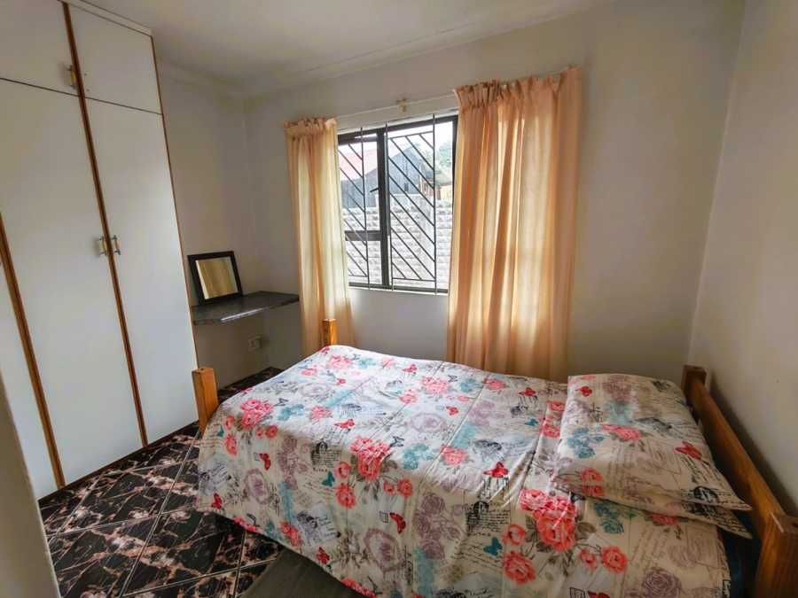 To Let 2 Bedroom Property for Rent in Hibberdene KwaZulu-Natal