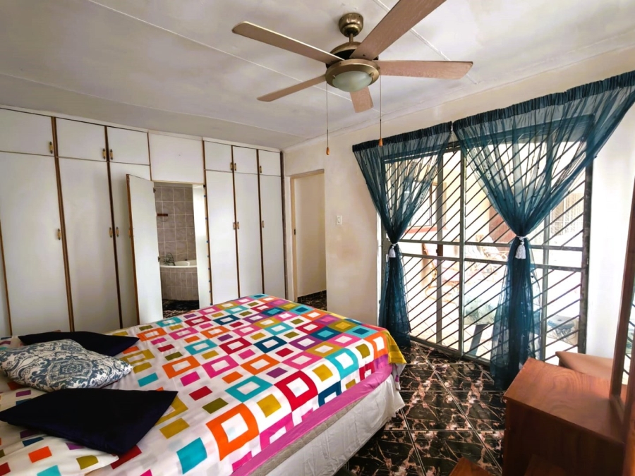 To Let 2 Bedroom Property for Rent in Hibberdene KwaZulu-Natal