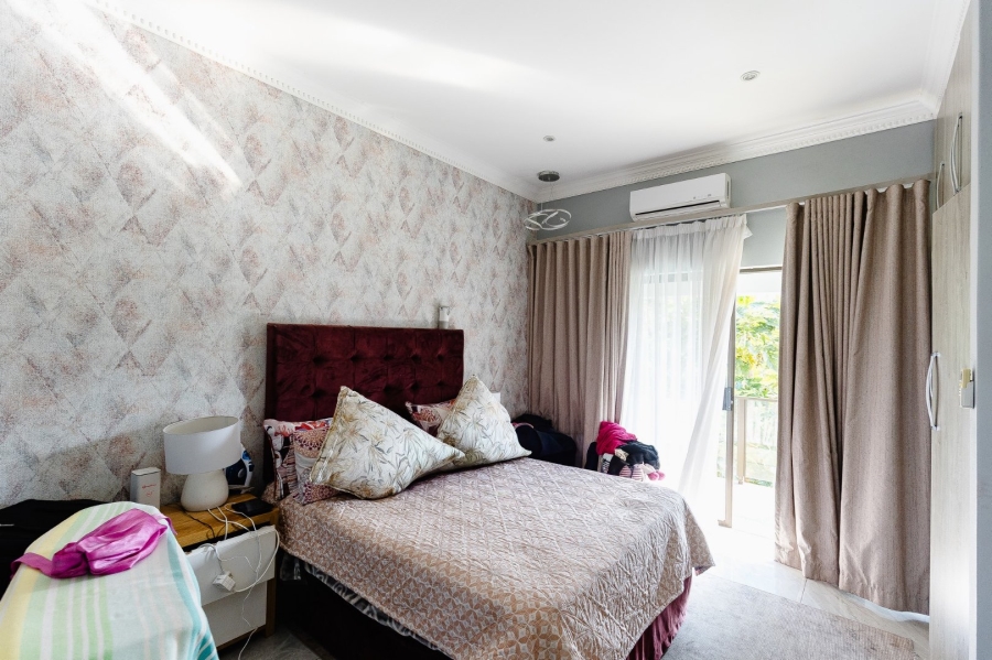 5 Bedroom Property for Sale in Shelly Beach KwaZulu-Natal