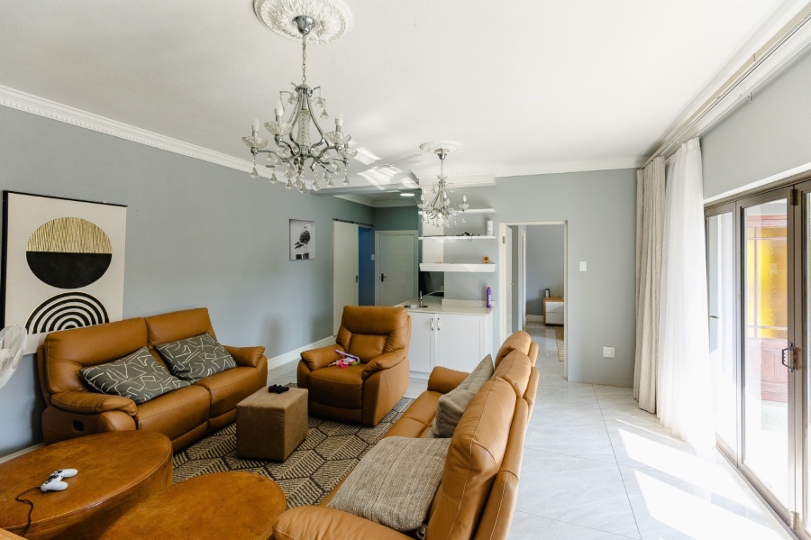 5 Bedroom Property for Sale in Shelly Beach KwaZulu-Natal