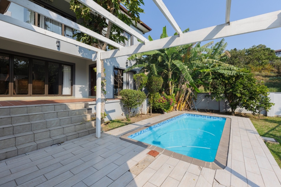 5 Bedroom Property for Sale in Shelly Beach KwaZulu-Natal