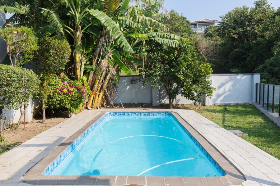 5 Bedroom Property for Sale in Shelly Beach KwaZulu-Natal