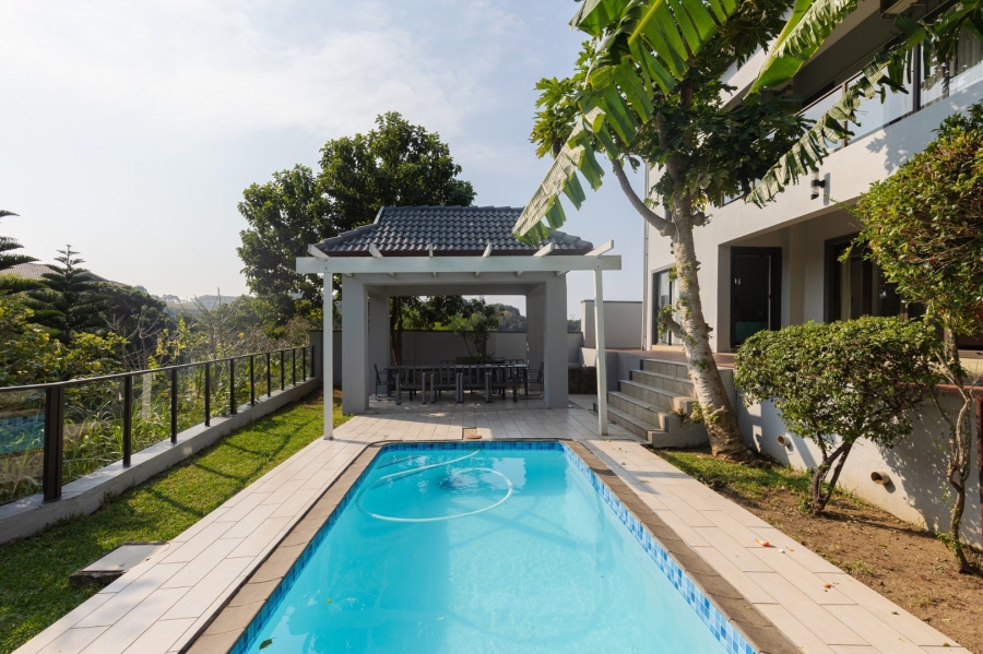5 Bedroom Property for Sale in Shelly Beach KwaZulu-Natal