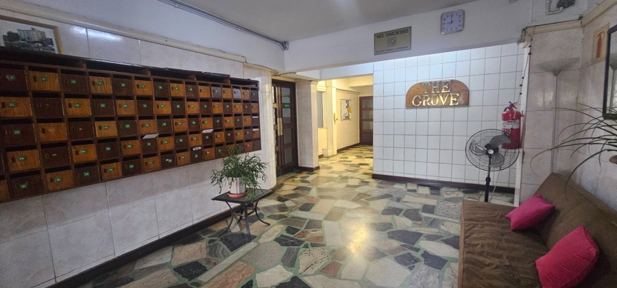 1 Bedroom Property for Sale in Esplanade KwaZulu-Natal
