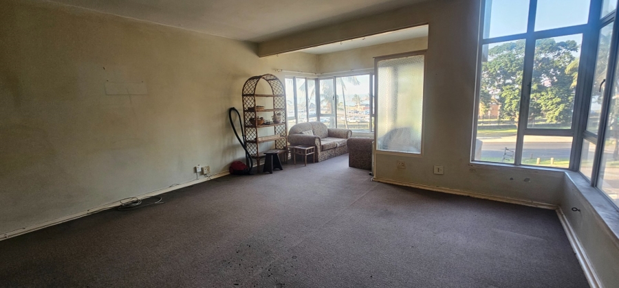 1 Bedroom Property for Sale in Esplanade KwaZulu-Natal
