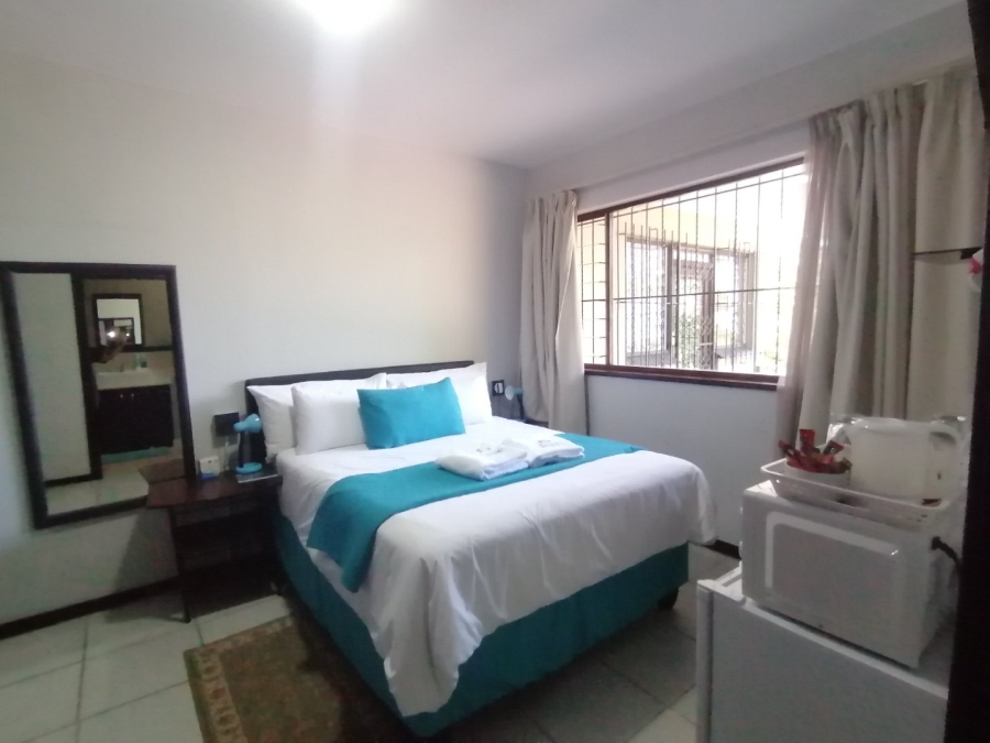 6 Bedroom Property for Sale in Westville KwaZulu-Natal