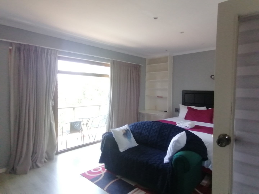 6 Bedroom Property for Sale in Westville KwaZulu-Natal