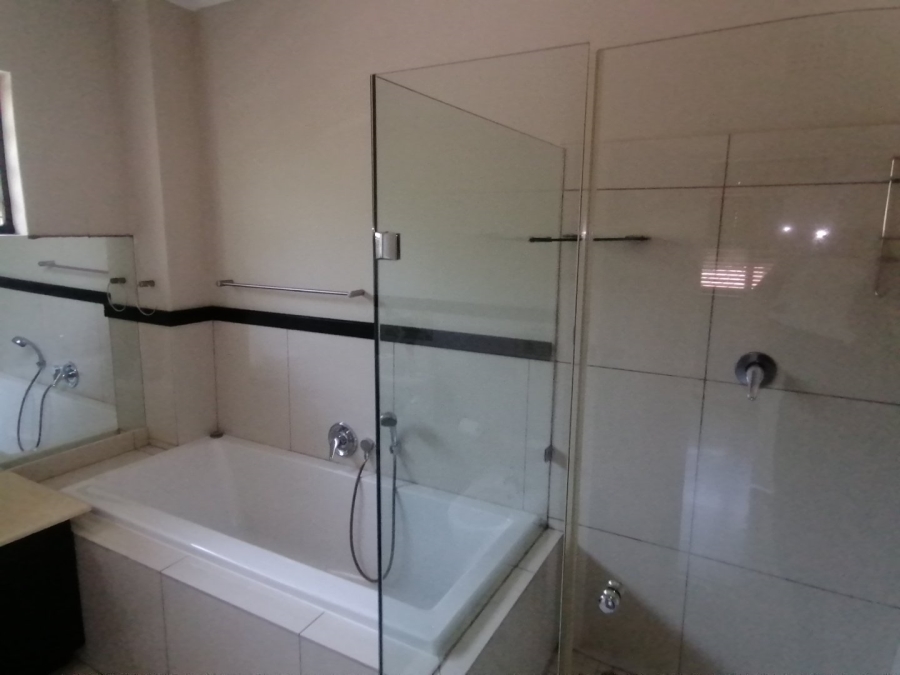 6 Bedroom Property for Sale in Westville KwaZulu-Natal
