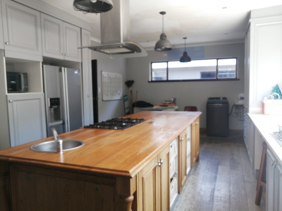 6 Bedroom Property for Sale in Westville KwaZulu-Natal