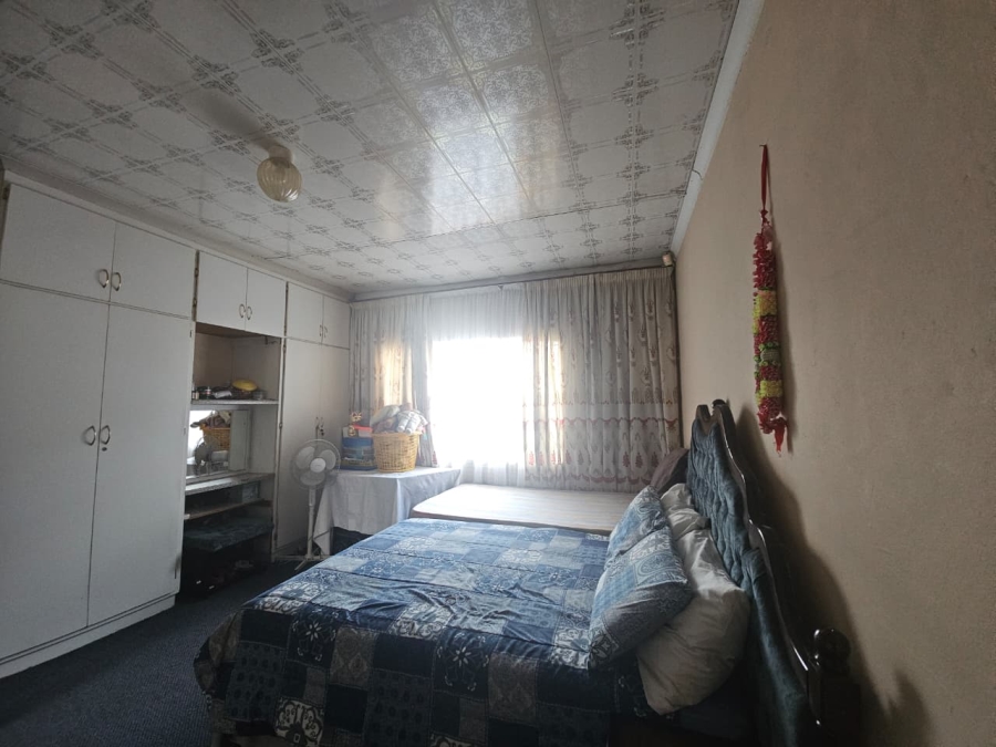 4 Bedroom Property for Sale in Lennoxton KwaZulu-Natal
