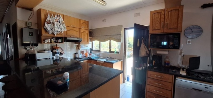 3 Bedroom Property for Sale in Hibberdene KwaZulu-Natal