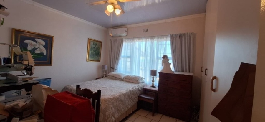 3 Bedroom Property for Sale in Hibberdene KwaZulu-Natal