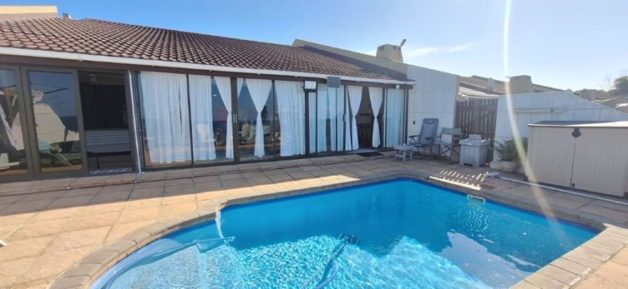 3 Bedroom Property for Sale in Hibberdene KwaZulu-Natal