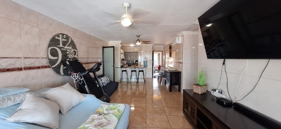 3 Bedroom Property for Sale in Hibberdene KwaZulu-Natal