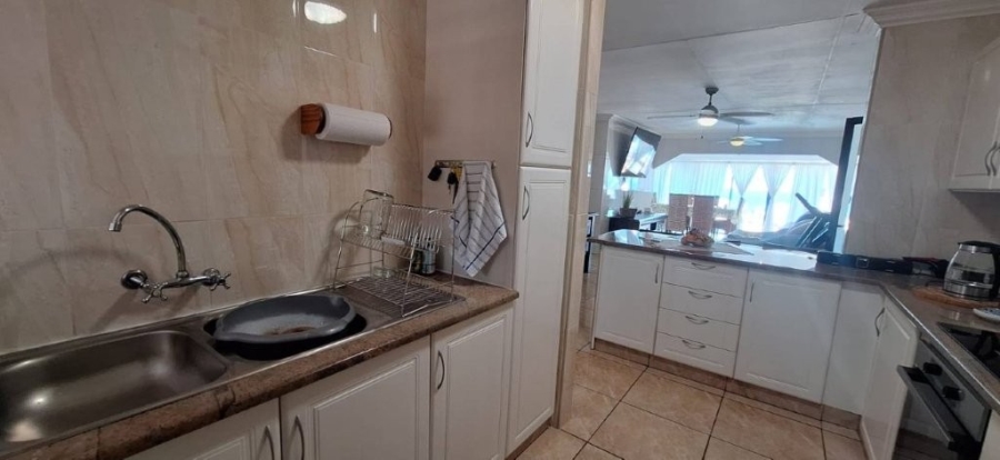 3 Bedroom Property for Sale in Hibberdene KwaZulu-Natal