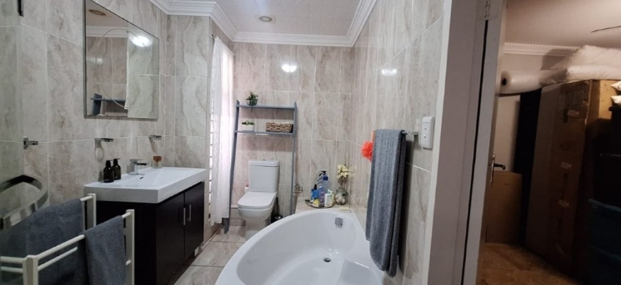 3 Bedroom Property for Sale in Hibberdene KwaZulu-Natal