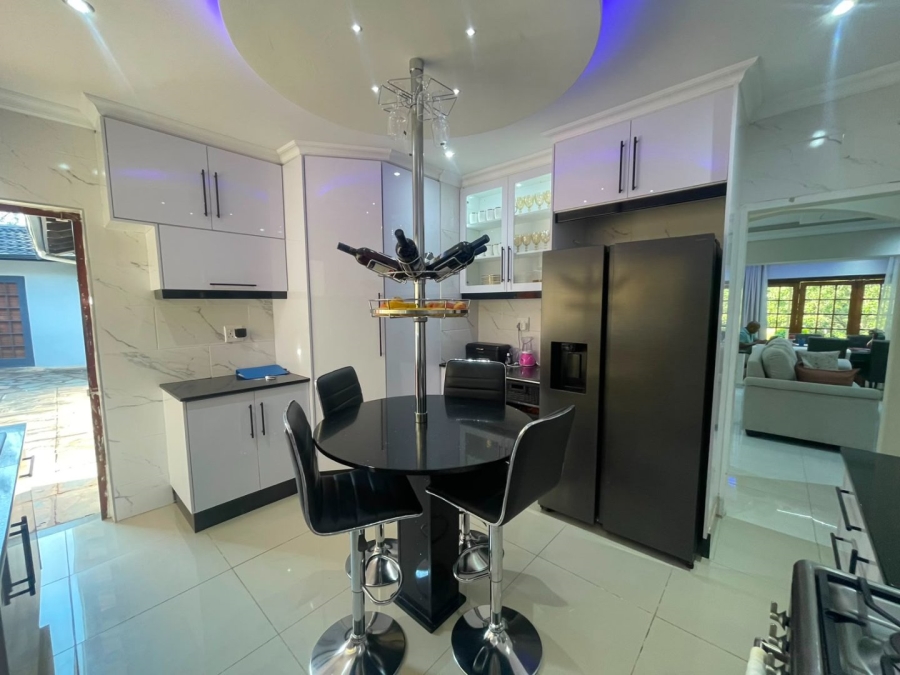 To Let 4 Bedroom Property for Rent in Chase Valley Downs KwaZulu-Natal