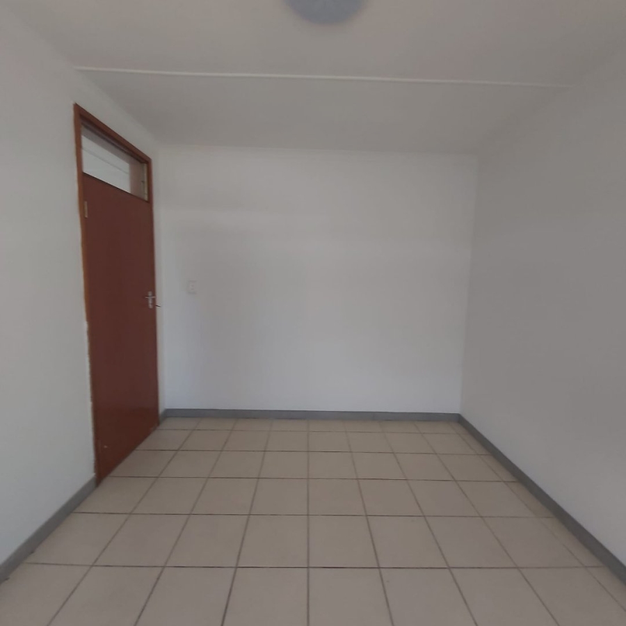 4 Bedroom Property for Sale in Isipingo Hills KwaZulu-Natal