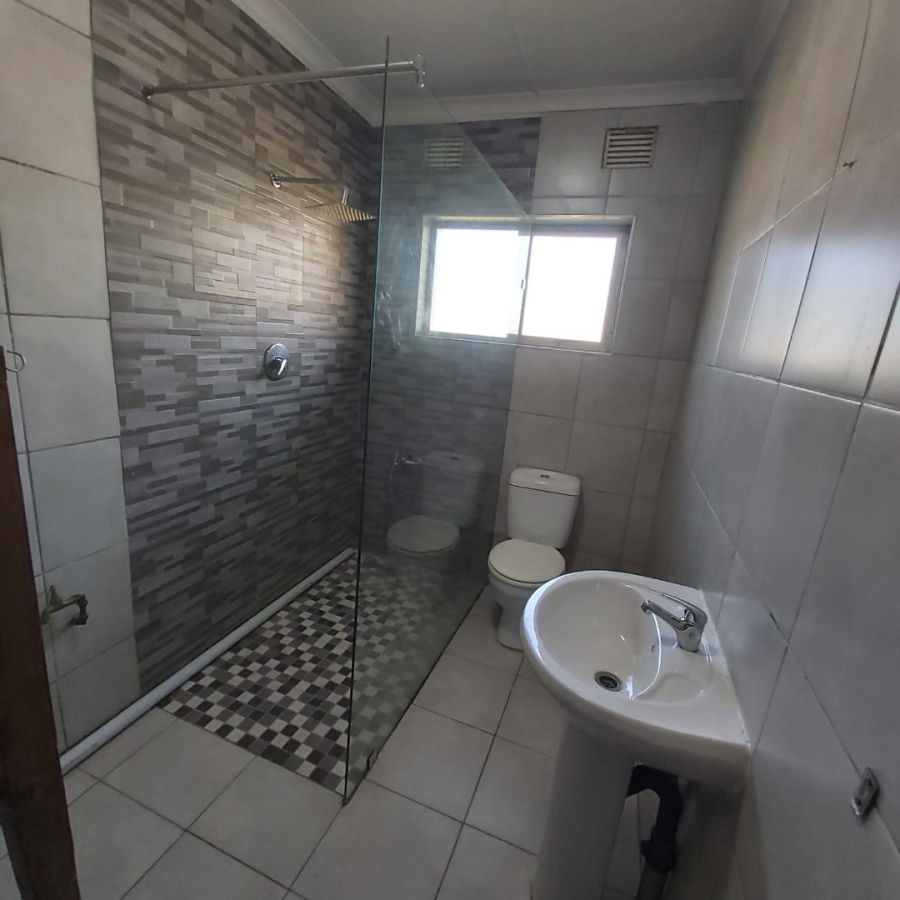 4 Bedroom Property for Sale in Isipingo Hills KwaZulu-Natal
