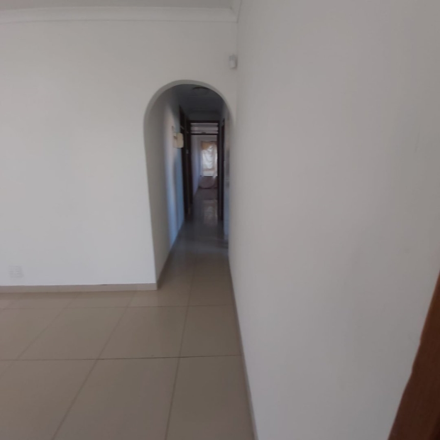 4 Bedroom Property for Sale in Isipingo Hills KwaZulu-Natal