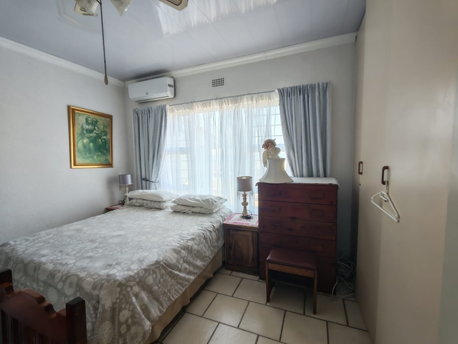 3 Bedroom Property for Sale in Hibberdene KwaZulu-Natal