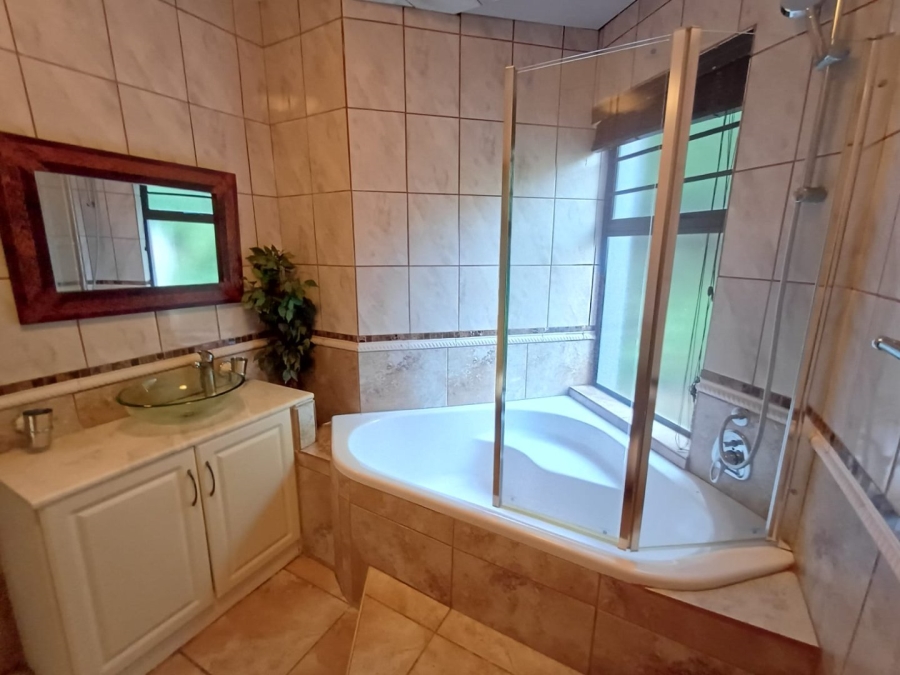4 Bedroom Property for Sale in Southbroom KwaZulu-Natal