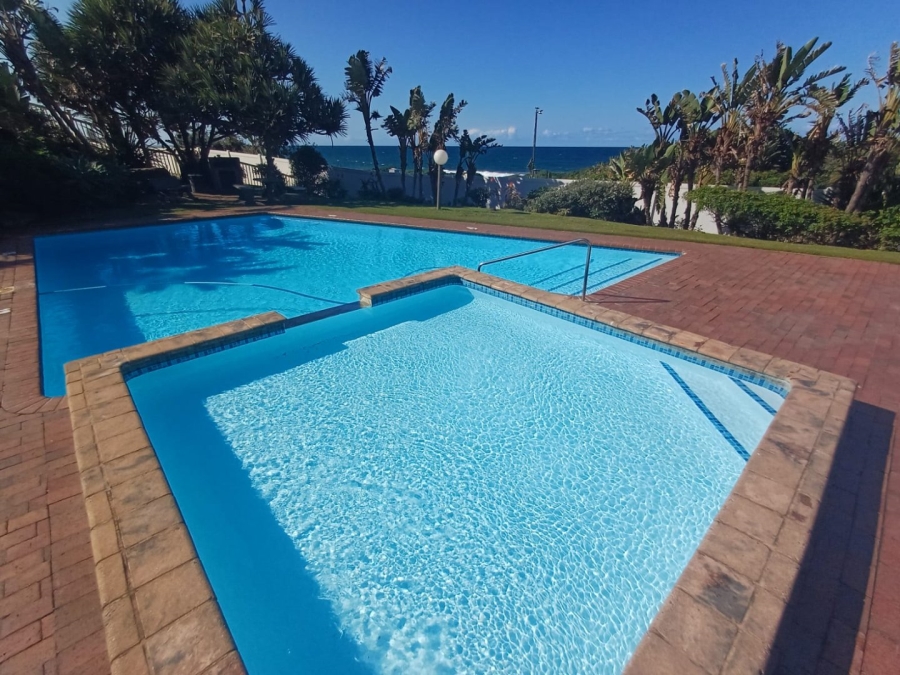 2 Bedroom Property for Sale in Uvongo Beach KwaZulu-Natal