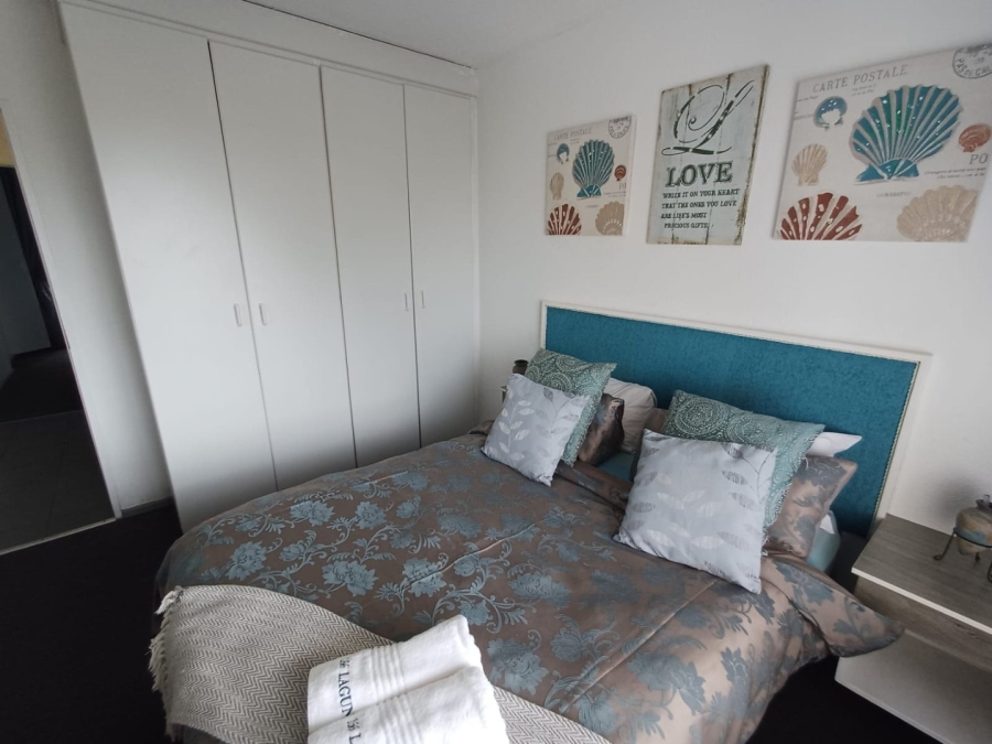 2 Bedroom Property for Sale in Uvongo Beach KwaZulu-Natal