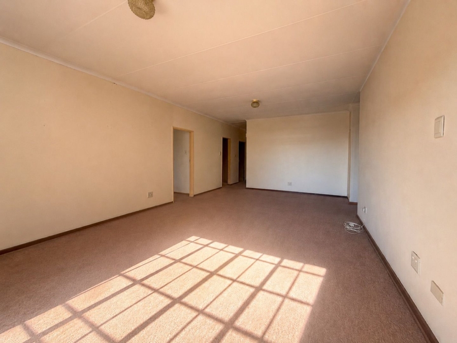 3 Bedroom Property for Sale in Newcastle KwaZulu-Natal
