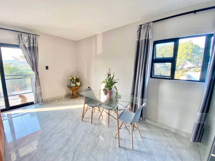 To Let 2 Bedroom Property for Rent in Mount Moreland KwaZulu-Natal