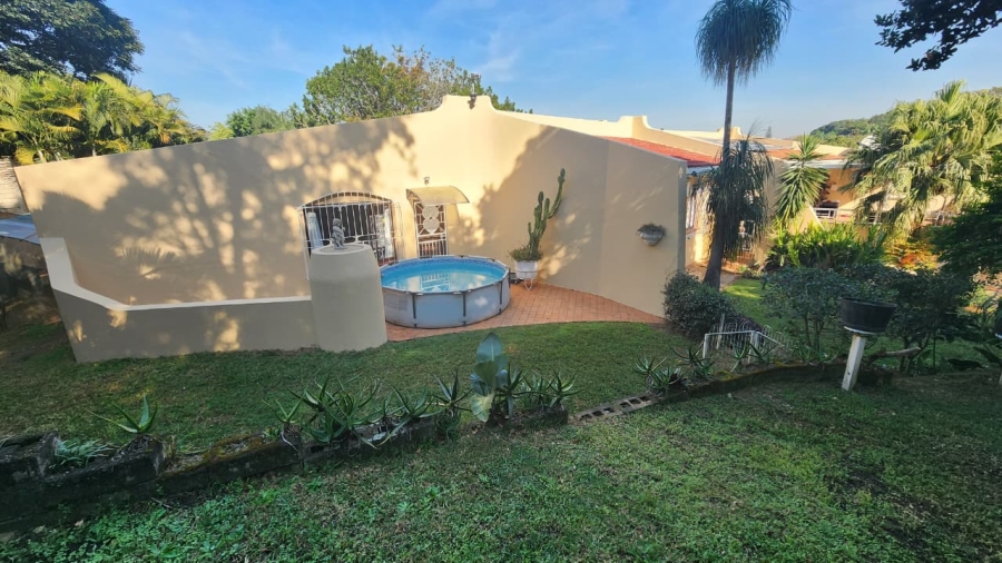 3 Bedroom Property for Sale in St Michaels On Sea KwaZulu-Natal