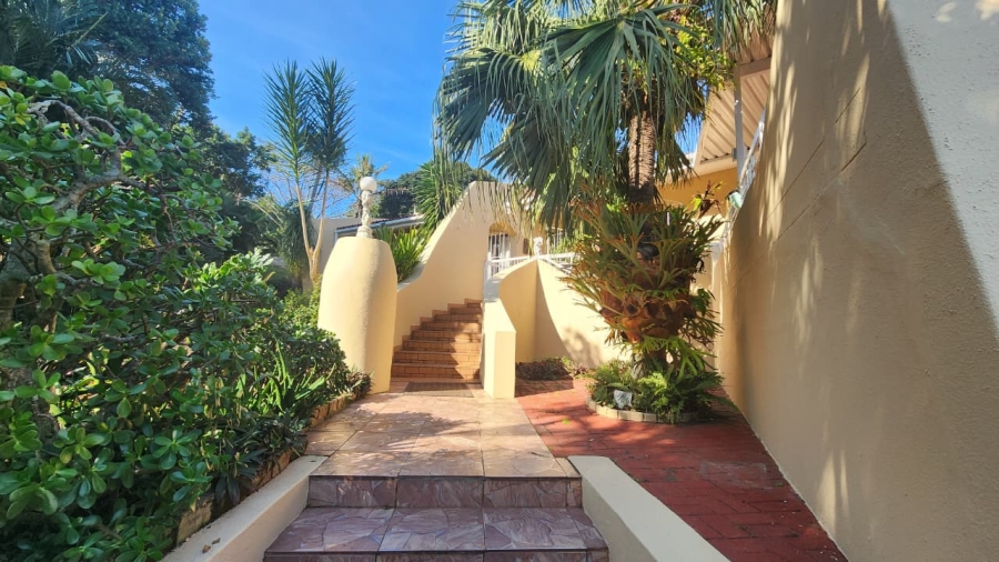 3 Bedroom Property for Sale in St Michaels On Sea KwaZulu-Natal