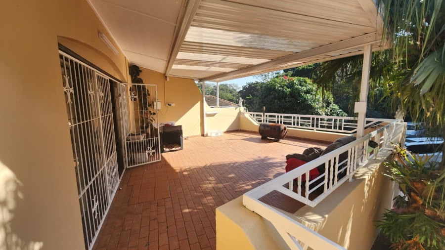 3 Bedroom Property for Sale in St Michaels On Sea KwaZulu-Natal
