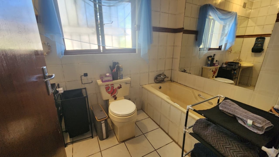 3 Bedroom Property for Sale in St Michaels On Sea KwaZulu-Natal