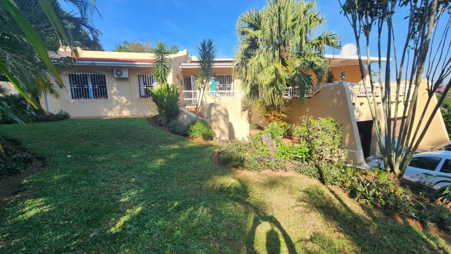 3 Bedroom Property for Sale in St Michaels On Sea KwaZulu-Natal