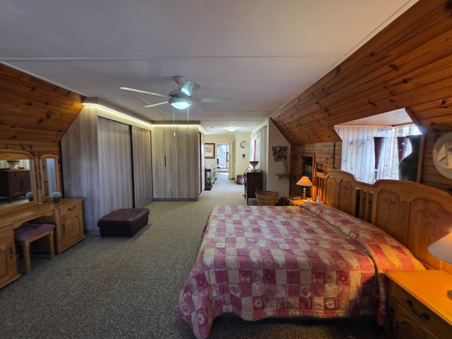 4 Bedroom Property for Sale in Shelly Beach KwaZulu-Natal