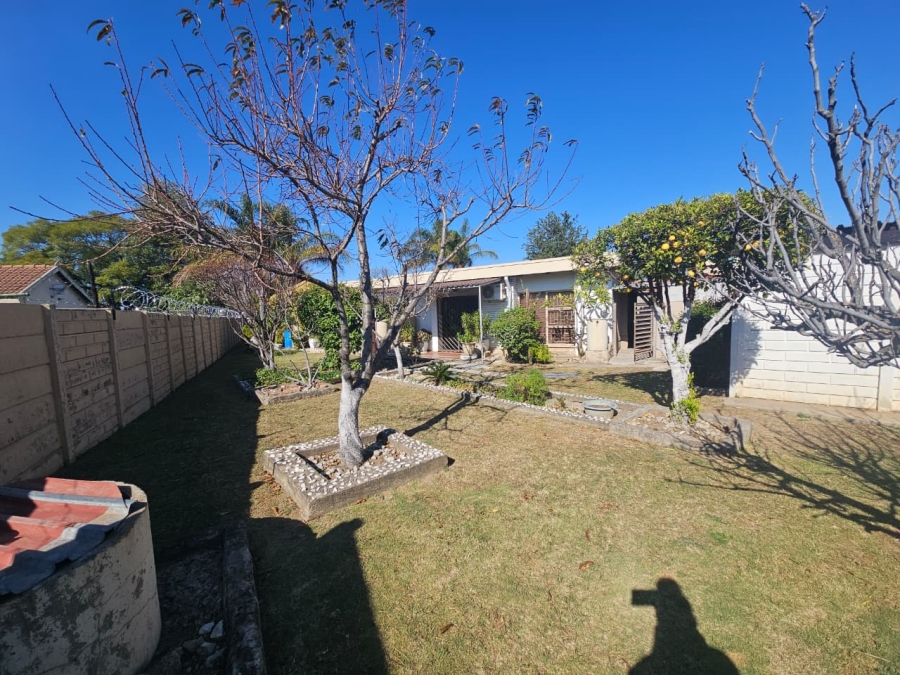 3 Bedroom Property for Sale in Barry Hertzog Park KwaZulu-Natal