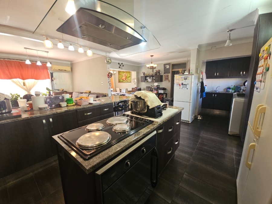 3 Bedroom Property for Sale in Barry Hertzog Park KwaZulu-Natal