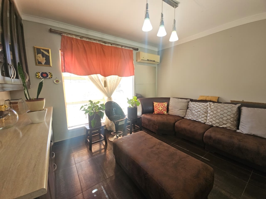 3 Bedroom Property for Sale in Barry Hertzog Park KwaZulu-Natal