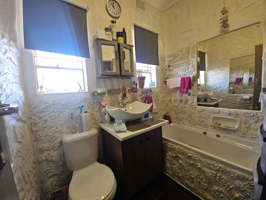 3 Bedroom Property for Sale in Barry Hertzog Park KwaZulu-Natal