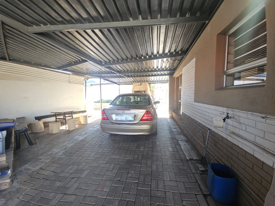 3 Bedroom Property for Sale in Barry Hertzog Park KwaZulu-Natal