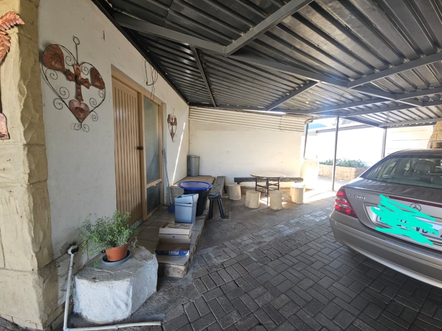3 Bedroom Property for Sale in Barry Hertzog Park KwaZulu-Natal