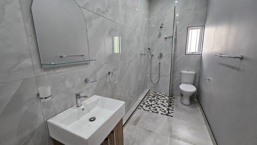 4 Bedroom Property for Sale in Windermere KwaZulu-Natal