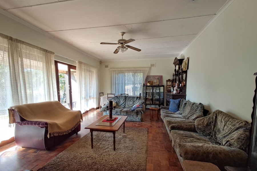 7 Bedroom Property for Sale in Marburg KwaZulu-Natal
