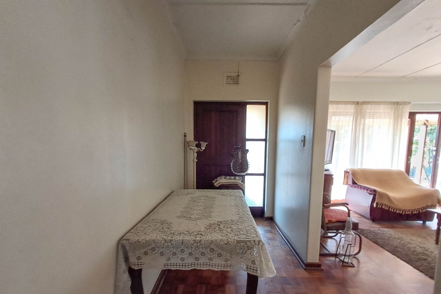 7 Bedroom Property for Sale in Marburg KwaZulu-Natal