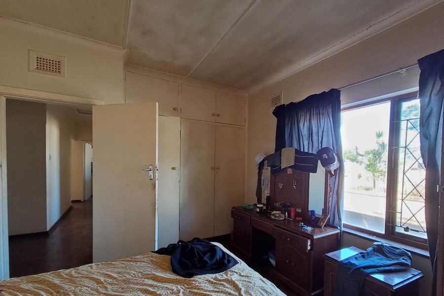 7 Bedroom Property for Sale in Marburg KwaZulu-Natal