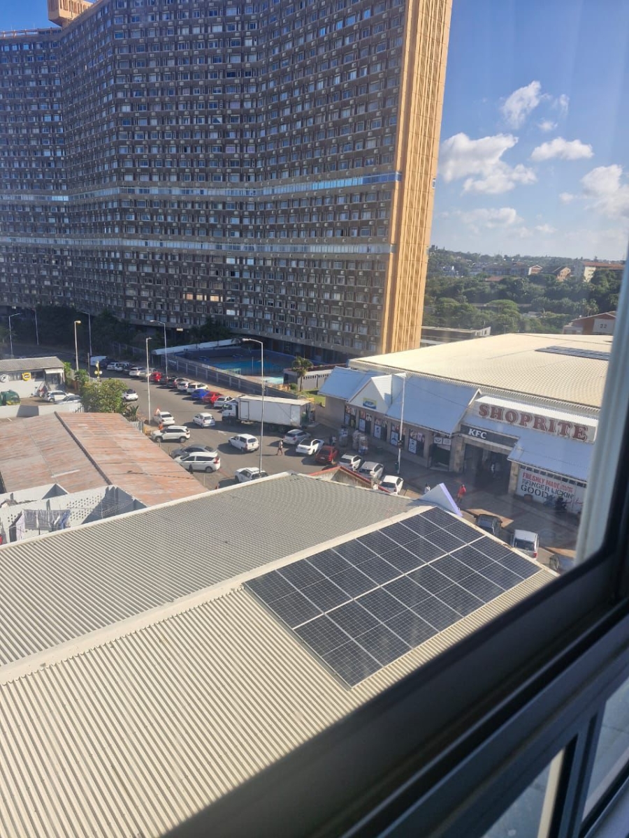1 Bedroom Property for Sale in Amanzimtoti KwaZulu-Natal
