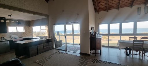 4 Bedroom Property for Sale in Uvongo KwaZulu-Natal